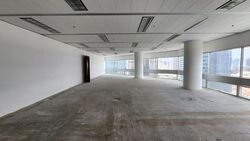 Gateway West (D7), Office #633725501